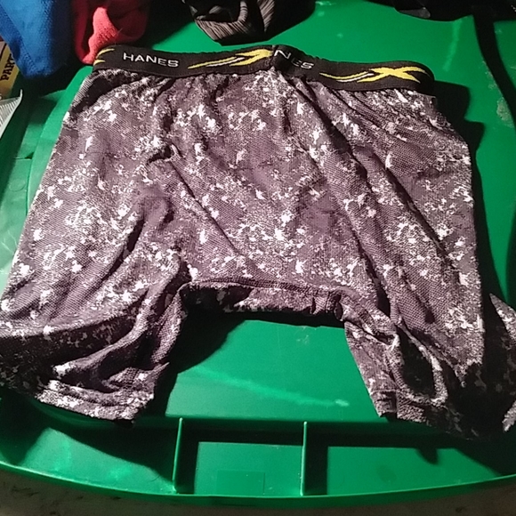 Hanes xtemp boxer briefs - Picture 2 of 3